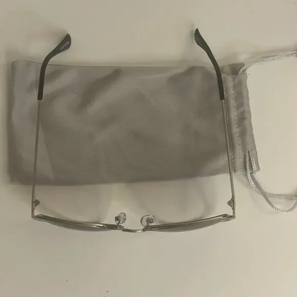 Foster Grant women's aviator-style sunglasses purple ombre lenses with soft case - Picture 2 of 6